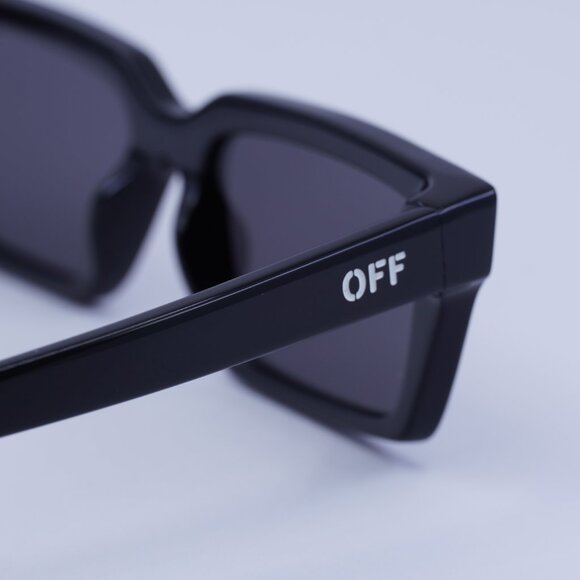 Off-White OERI13A WARREN 1007 Sunglasses Black Rectangle Frame, Grey Lenses main image 10